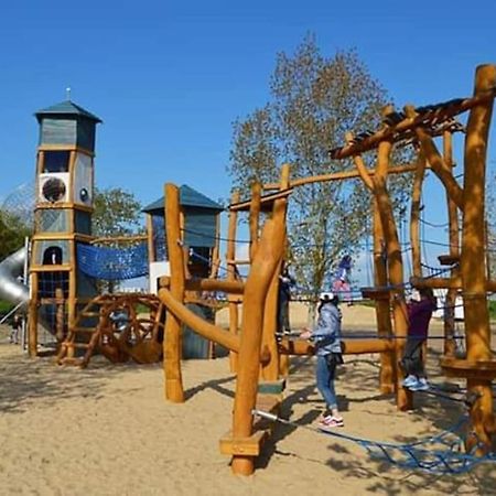 Maison De Vacances En Bord De Mer, Avec Piscine La Faute-sur-Mer Zewnętrze zdjęcie