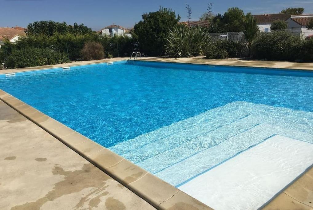 Maison De Vacances En Bord De Mer, Avec Piscine La Faute-sur-Mer Zewnętrze zdjęcie